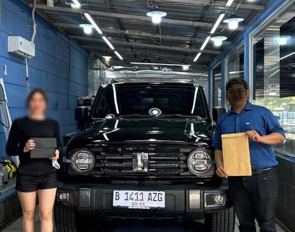 {"remix_data":[],"remix_entry_point":"challenges","source_tags":["local"],"origin":"unknown","total_draw_time":26300,"total_draw_actions":7,"layers_used":2,"brushes_used":2,"photos_added":0,"total_editor_actions":{},"tools_used":{"draw":1},"is_sticker":false,"edited_since_last_sticker_save":true,"containsFTESticker":false}